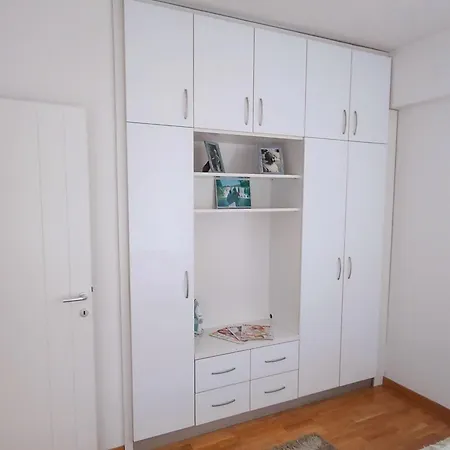 Hugo Apartament